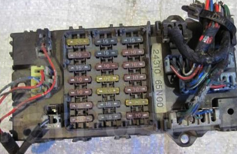 Фото салонного блока Ниссан Караван Вариант 2