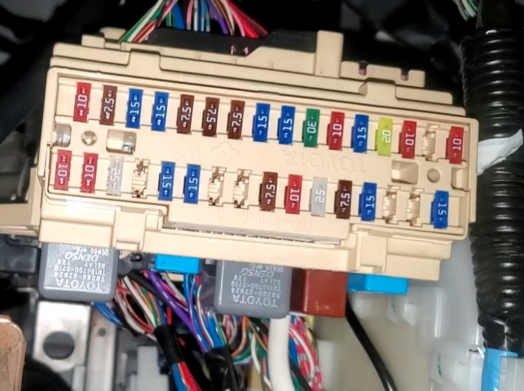 Фото пример блока в салоне