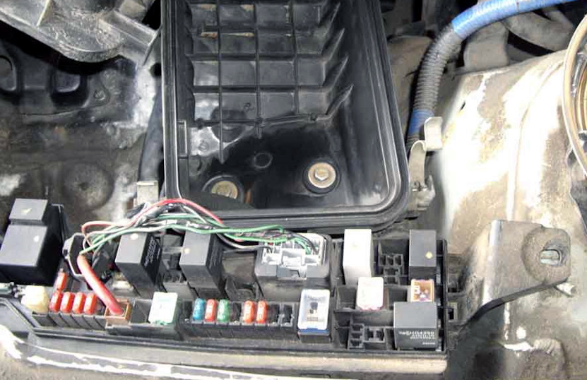 фото блока под капотом бад ф3