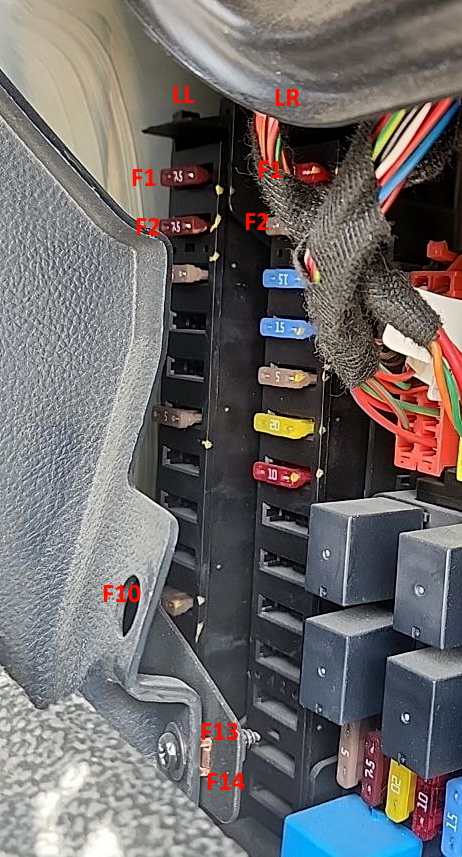 Левая секция