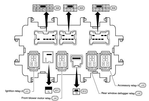Реле в салона