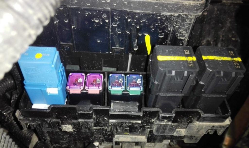 фото блока под фарой 2