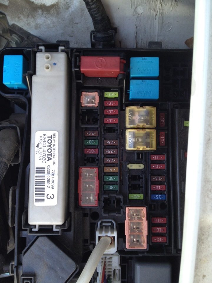 Блок в салоне