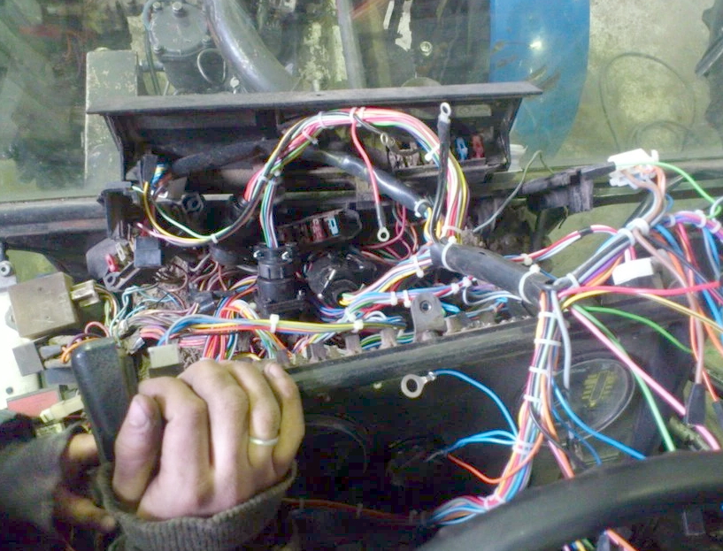 Фото блока предохранителей МТЗ 82