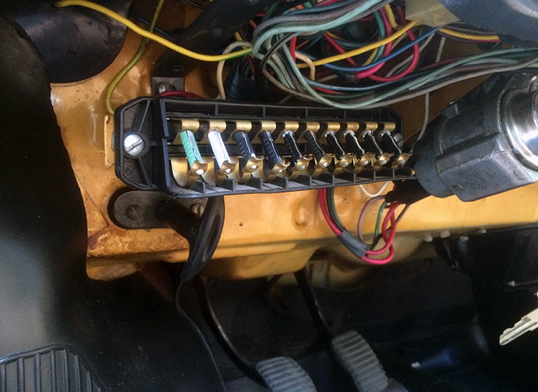 блок предохранителей