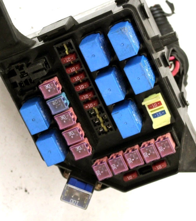 Фотография блока под капотом