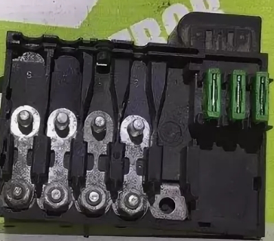 блок под капотом поло классик