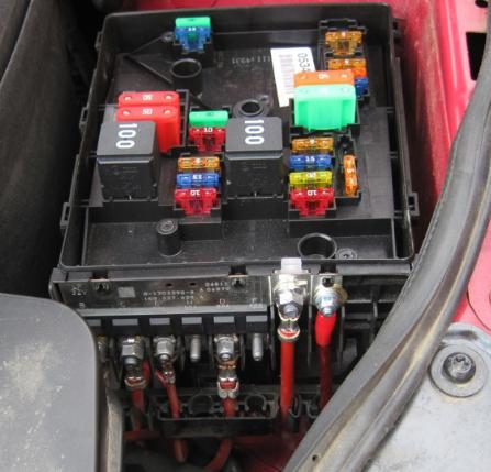 Фотография блока под капотом