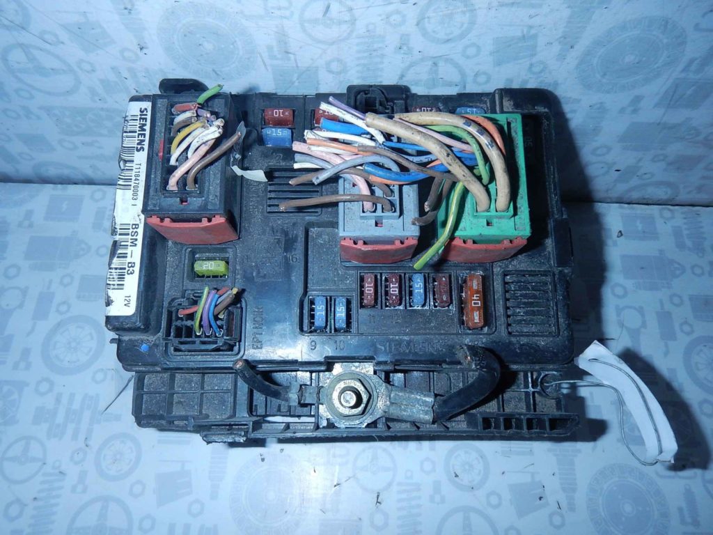  Блок предохранителей Citroen с2