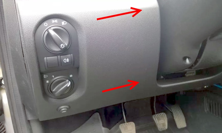 Блок в салоне Лада гранта