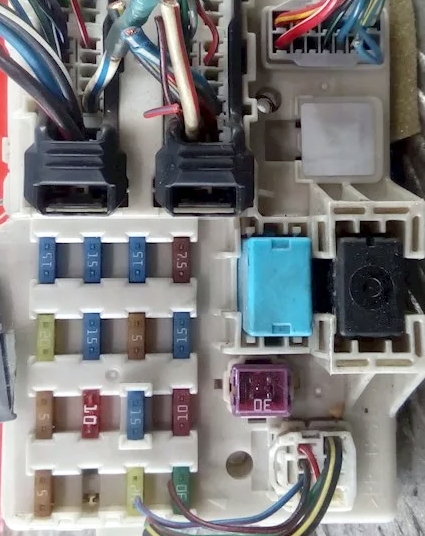 Блок в салоне Вариант 1