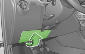 Доступ к блоку в салоне