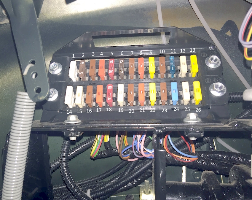 Фото схема блока предохранителей УАЗ Хантер