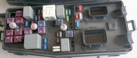 Фотография блока под капотом 1