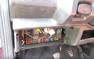 Расположение блок в салоне гольф 2