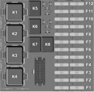 Схема реле в салоне