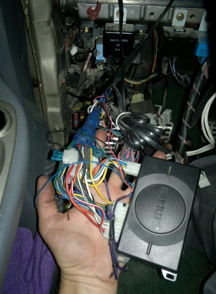 Расположение сигнализации в салоне