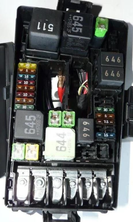 фото блока предохранителей гольф 7