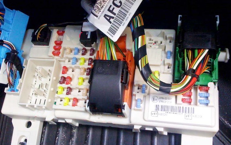 Фото блока в салоне Ford C-Max 2007-2010