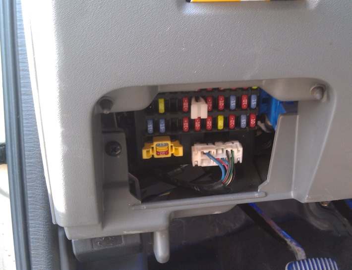 фото блока в салоне альмера классик