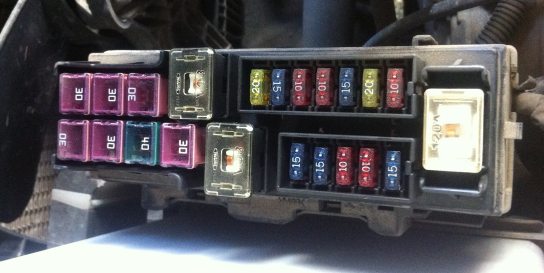 под капотом вариант 1