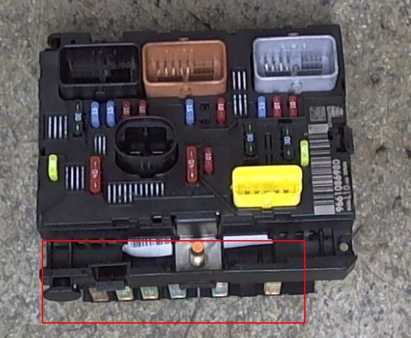 полное фото блока под капотом 207