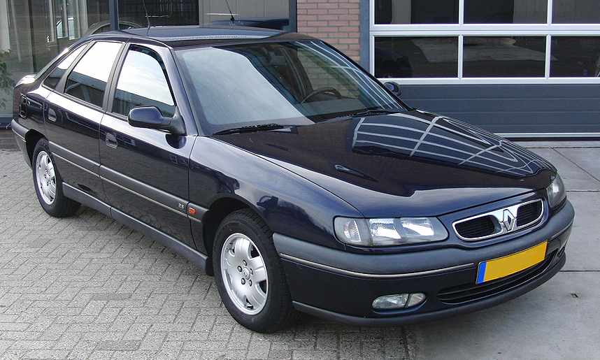 renault safrane foto.jpg