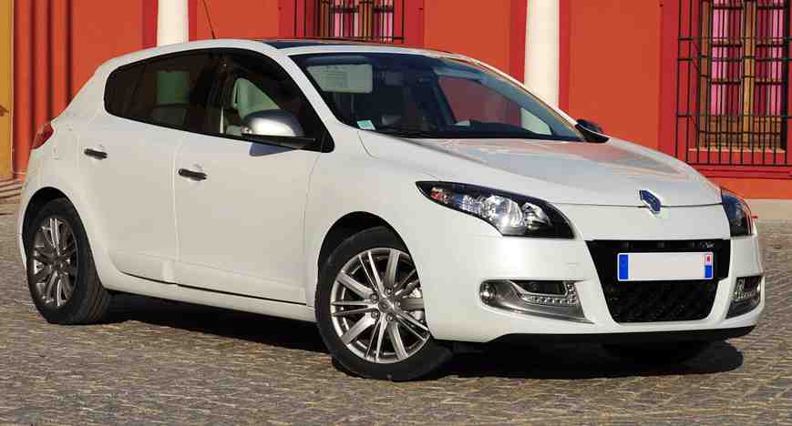 reno megan 3 foto.jpg