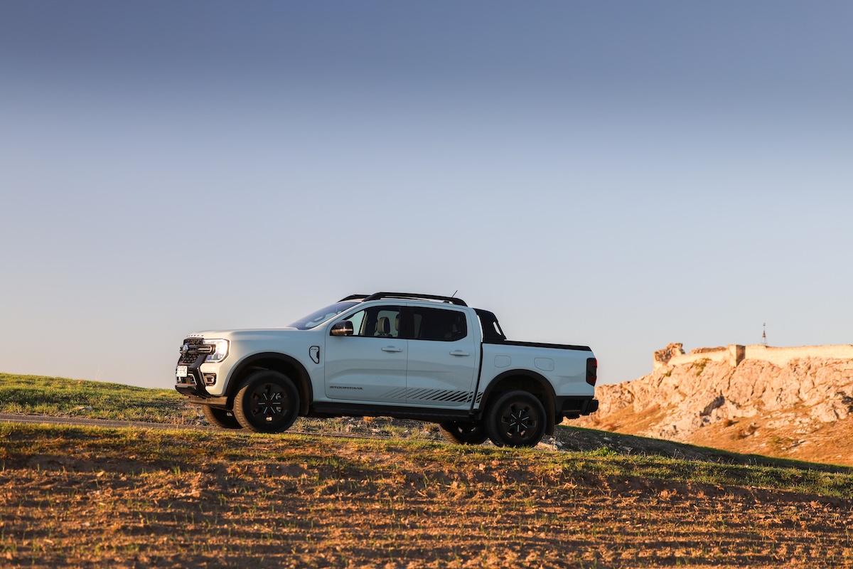 Ford Ranger PHEV - test