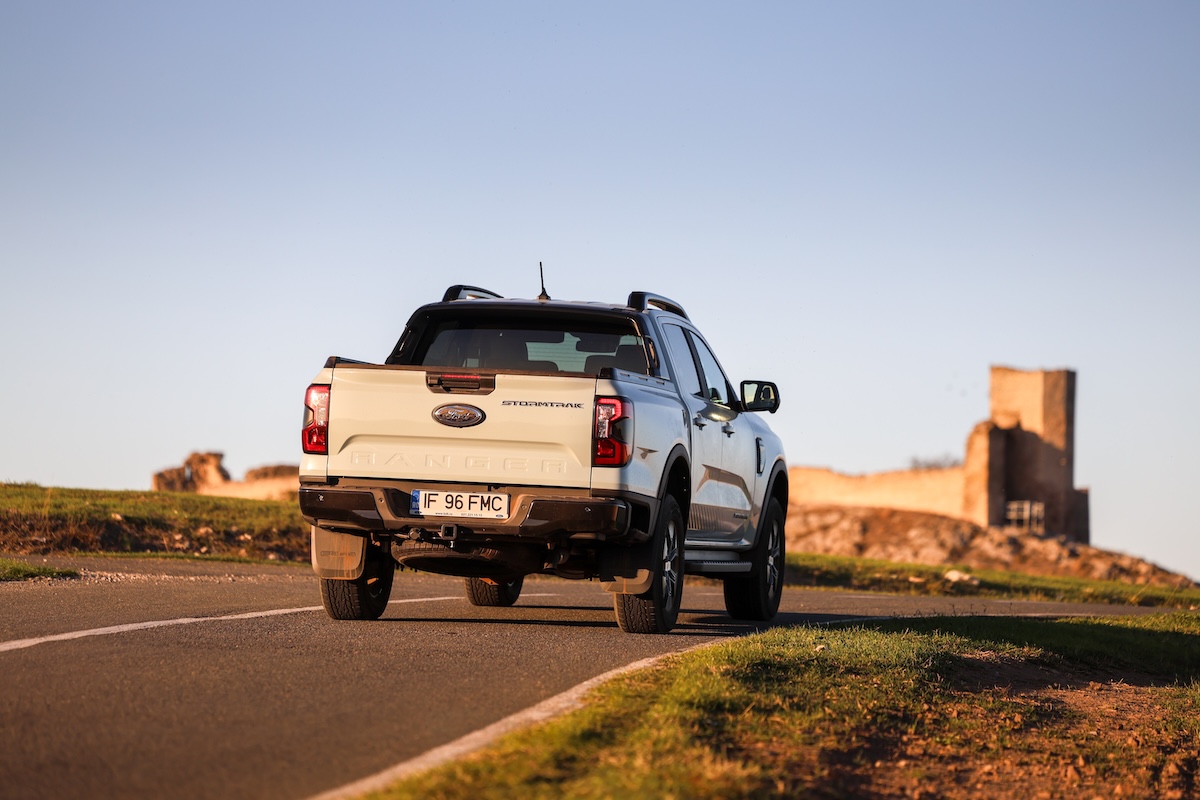 Ford Ranger PHEV - test