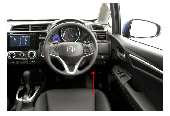 блок в салоне