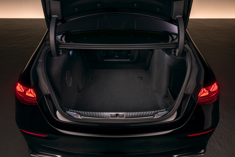 Mercedes S-Class facelift 2026