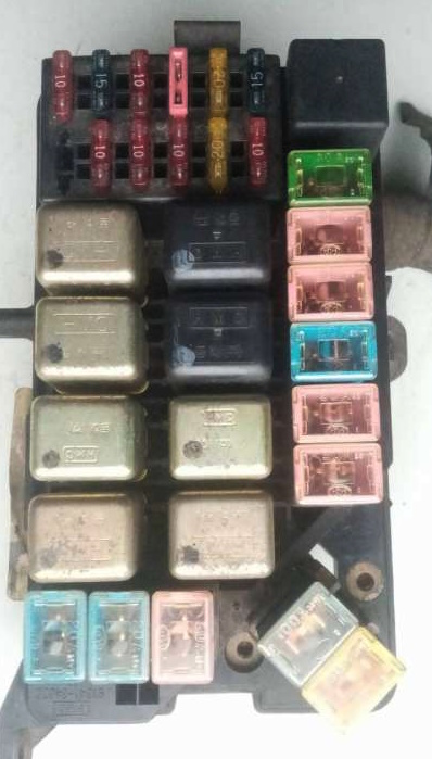 Фото блока под капотом