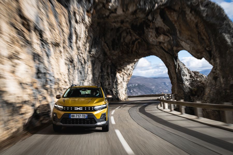 test dacia sandero stepway eco g 120 3.jpg