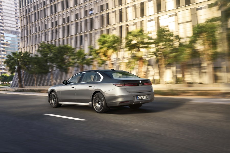 BMW Seria 7 facelift 2026