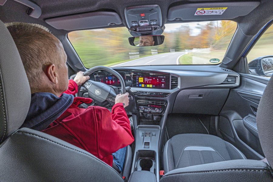 test comparativ Ford Puma, Opel Mokka, VW taigo